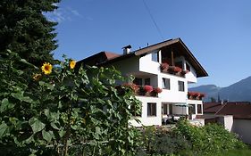 Gaestehaus Treichl