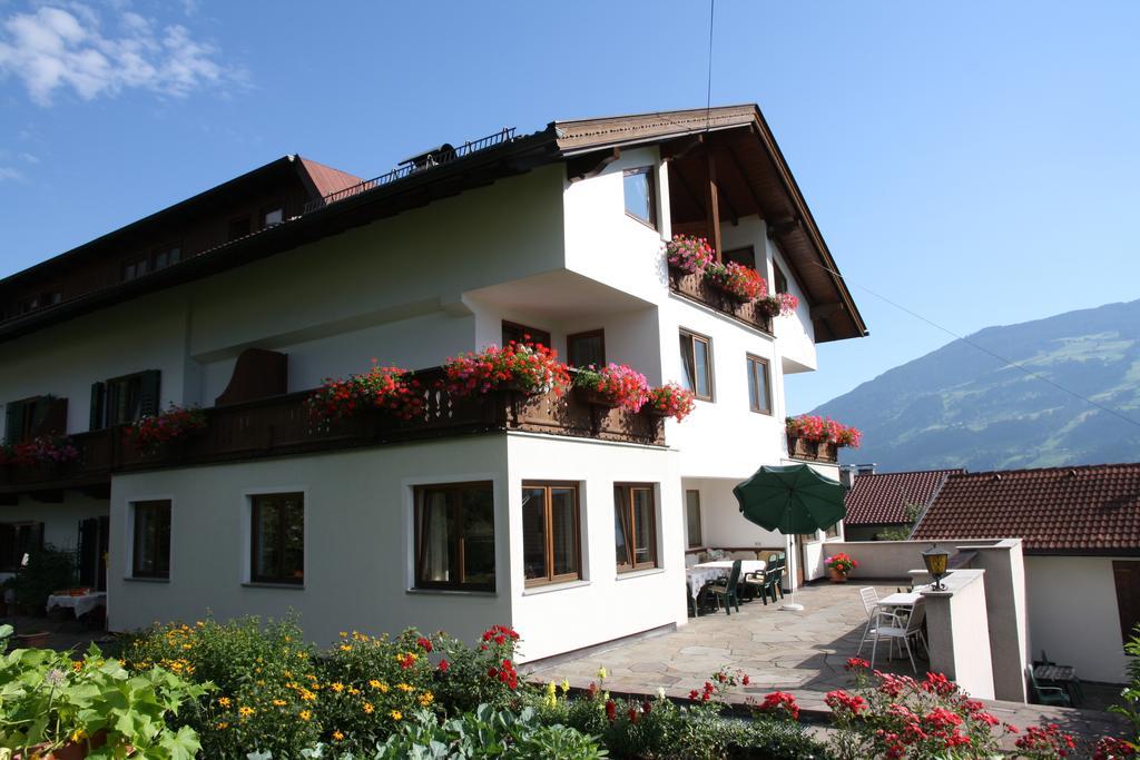 Gastehaus Treichl Hotel Fügen Buitenkant foto